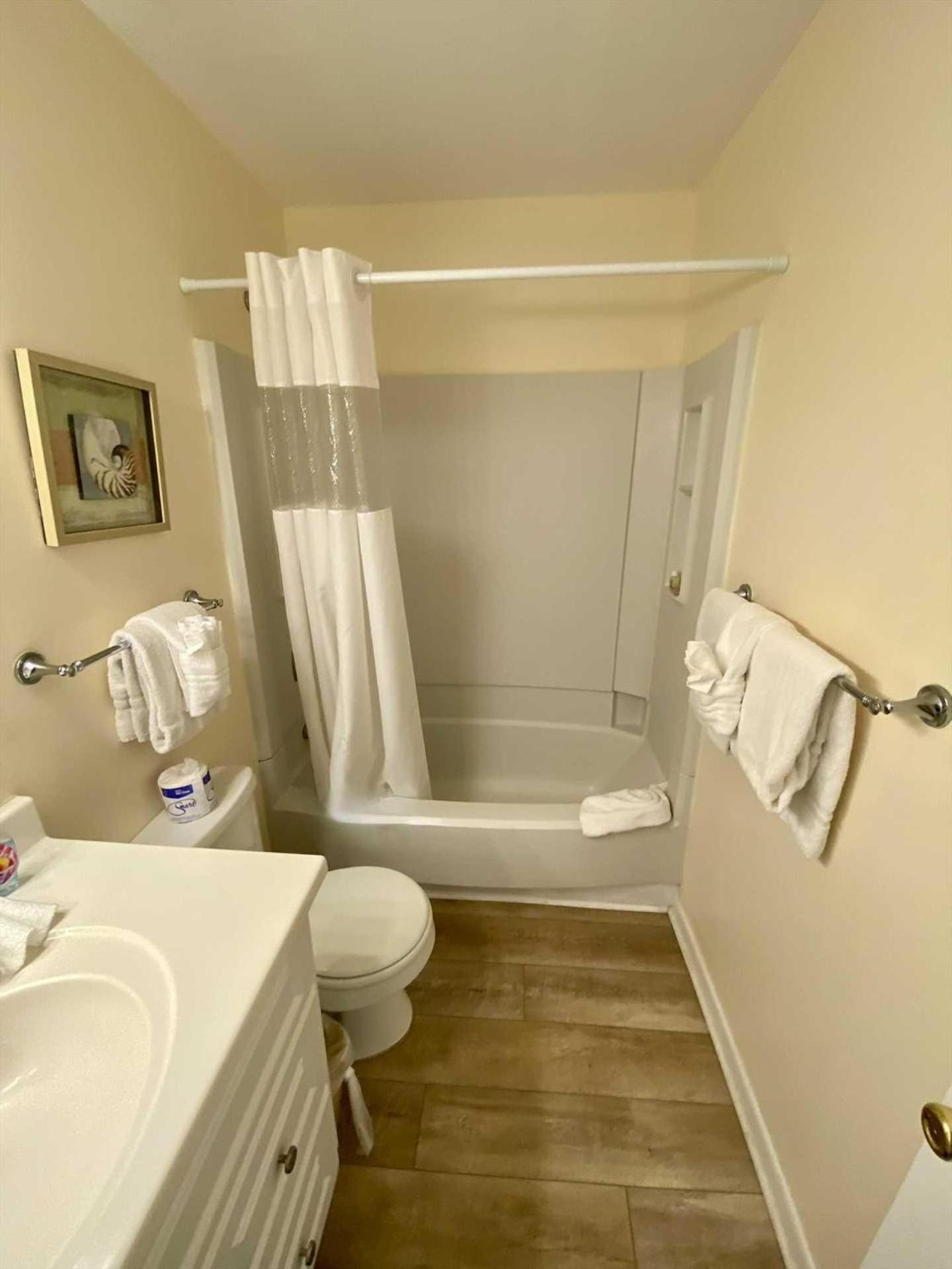 Lighthouse Point Rental 8B 티베아일랜드 외부 사진