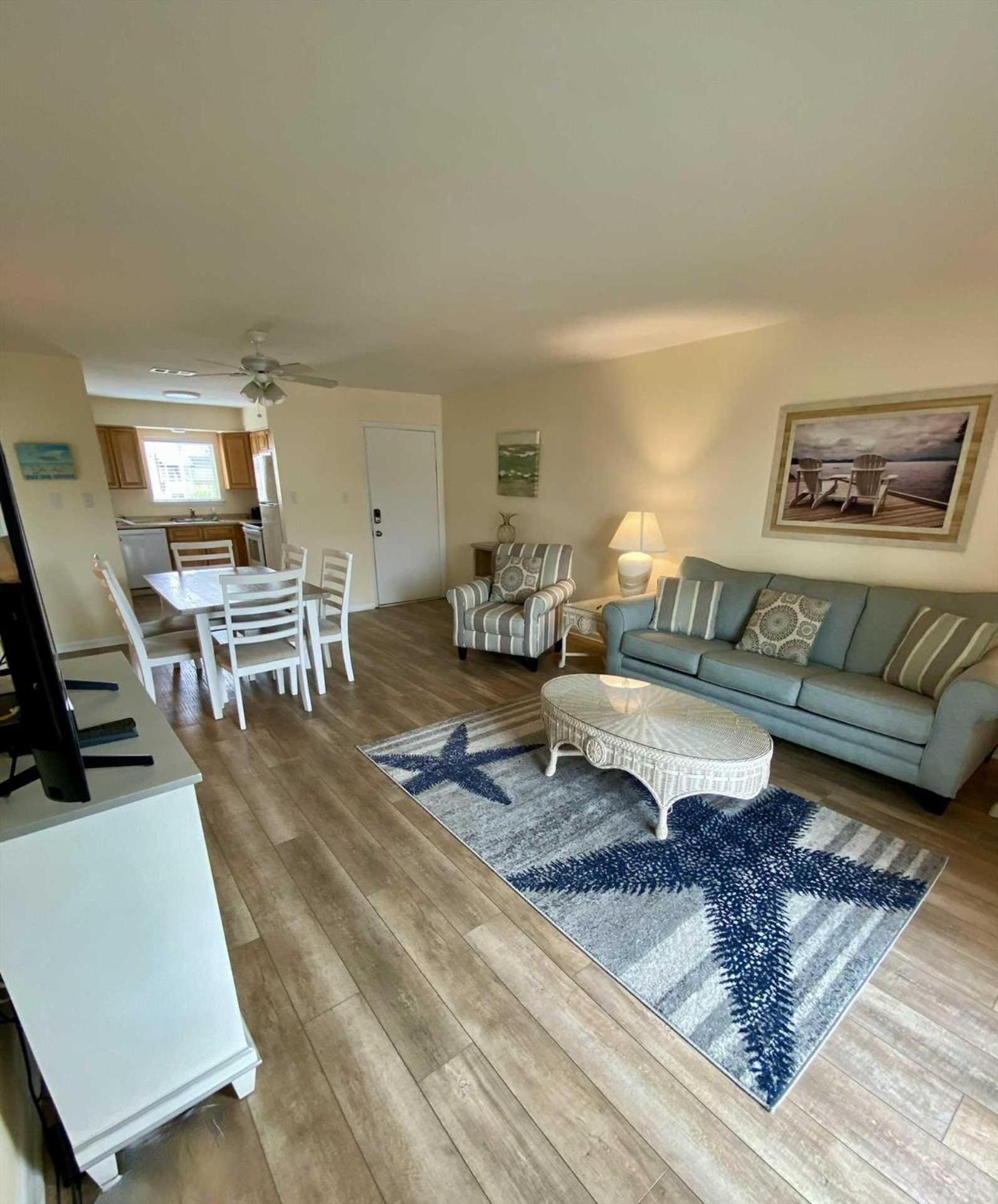Lighthouse Point Rental 8B 티베아일랜드 외부 사진