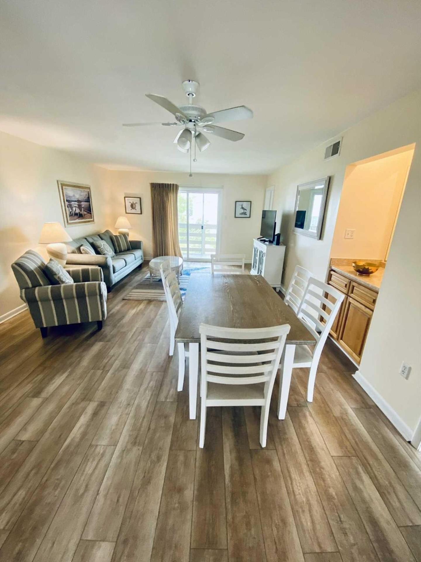 Lighthouse Point Rental 8B 티베아일랜드 외부 사진