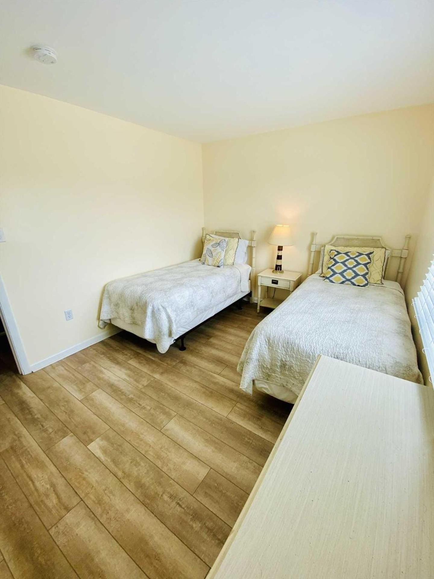 Lighthouse Point Rental 8B 티베아일랜드 외부 사진